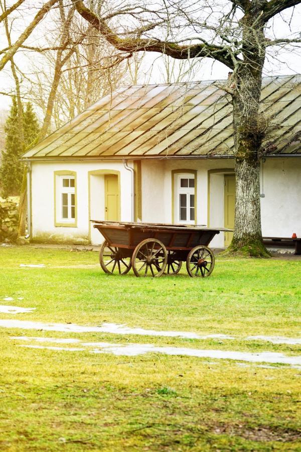 Vanatoa Taluhotell Koguva Екстер'єр фото